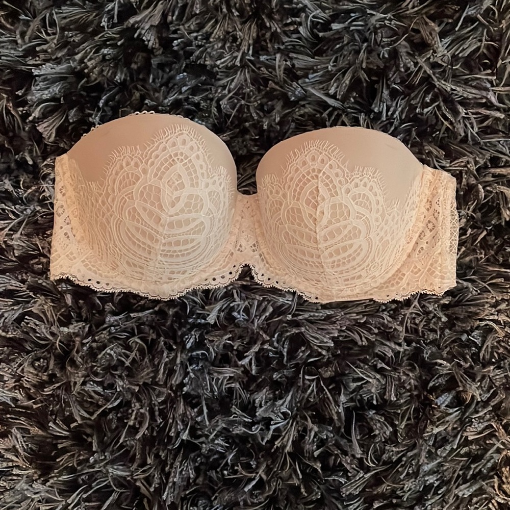 Victoria’s Secret Strapless Bra 36D